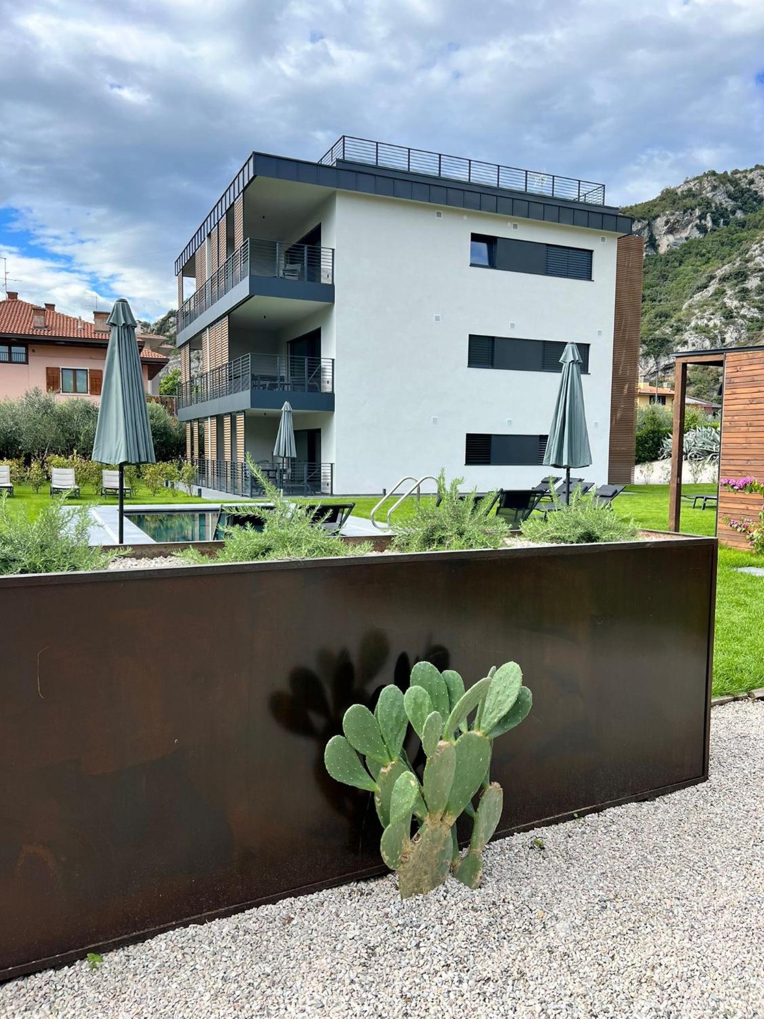 Casa 32 Loft - Garda Lake Torbole Sul Garda Exteriör bild