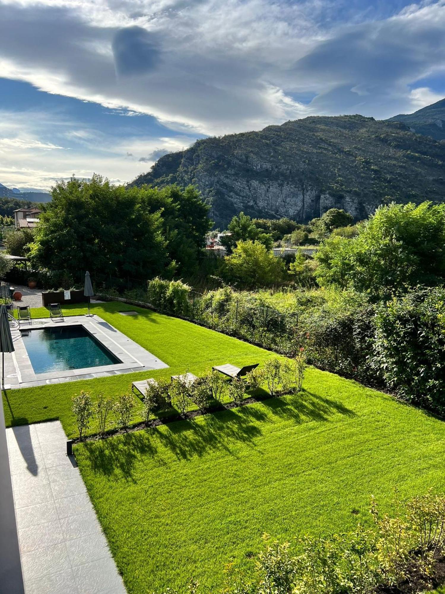 Casa 32 Loft - Garda Lake Torbole Sul Garda Exteriör bild
